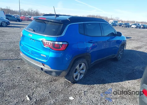 2018 Jeep Compass Latitude 4X4 из США, поврежденный, VIN 3C4NJDBB3JT167790